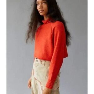 Urban Outfitters Kyla Cropped Turtleneck Sweater in Orange, Women's Medium